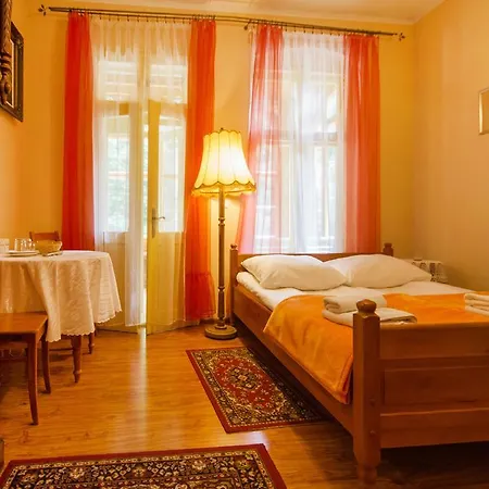 Nocleg ze śniadaniem Willa 3*